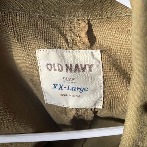 Vest - Picture 2 of 2